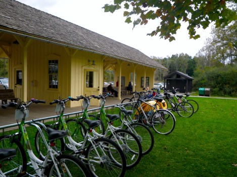 You could rent bikes there, too. 